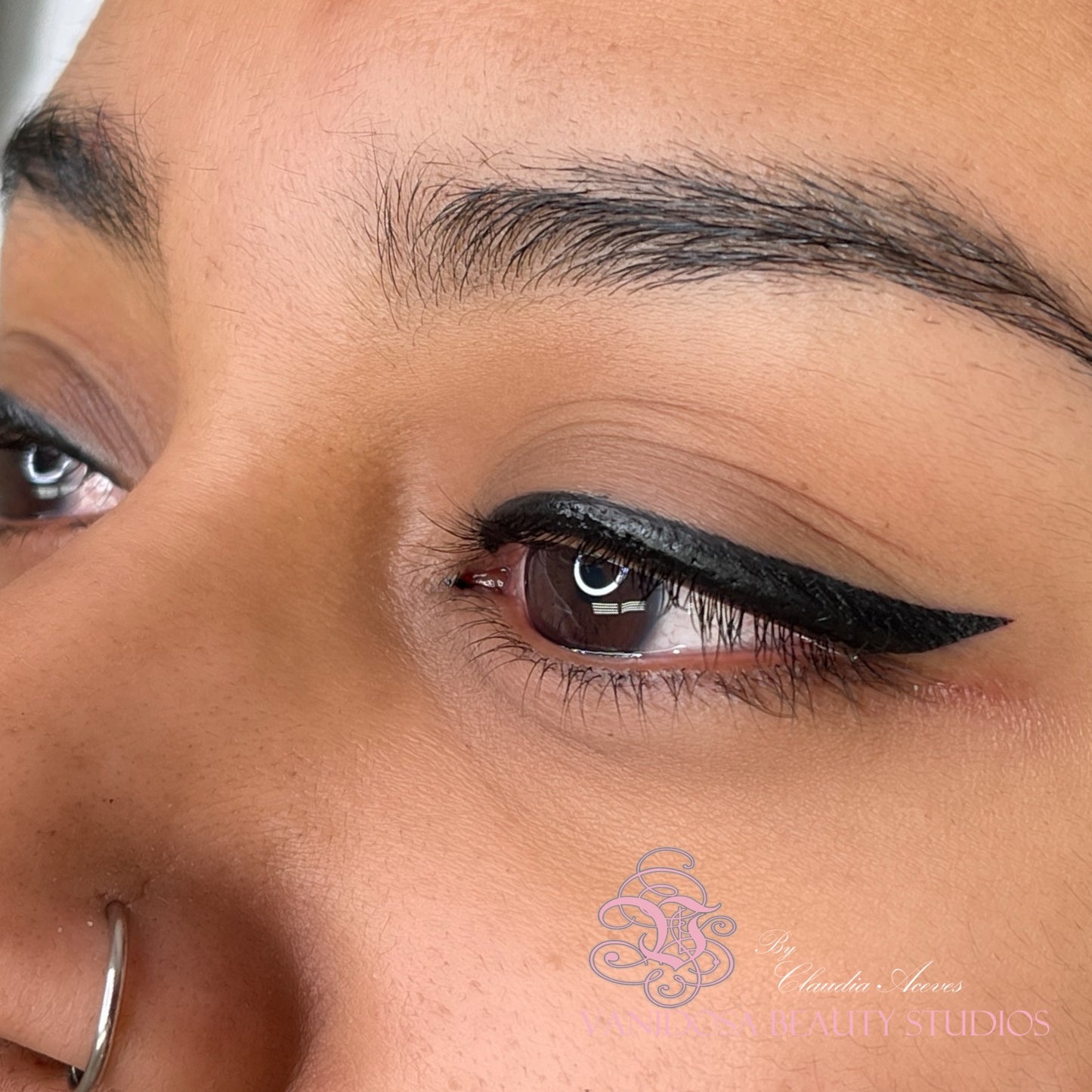 Eyeliner & Lip Course InPerson